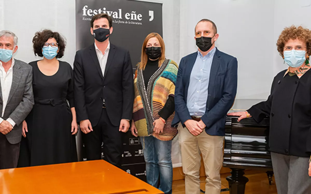 FECYT, el Círculo de Bellas Artes y la Residencia de Estudiantes organizaron un diálogo en torno a la Biología del Amor 