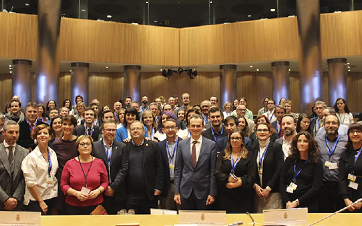 Científicos y políticos debaten en el Congreso el papel de la ciencia en el desarrollo legislativo