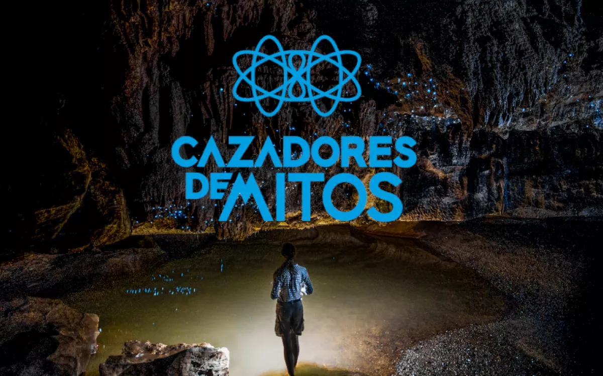 Cazadores de Mitos