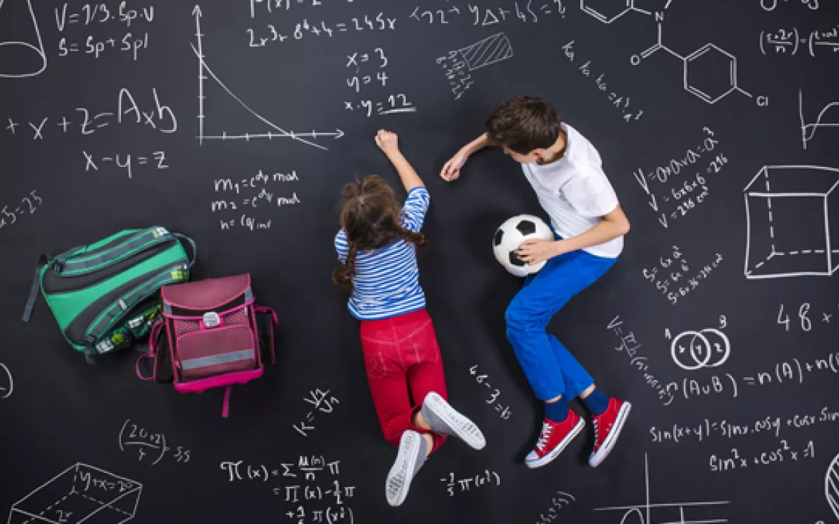 Coloquio "Educación basada en la evidencia: ¿qué pedagogías funcionan?"