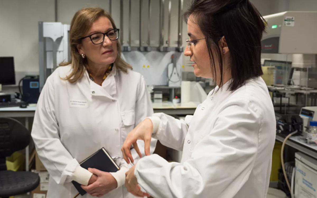 Seguridad social y diagnóstico genético en “Embajadores para la ciencia” 