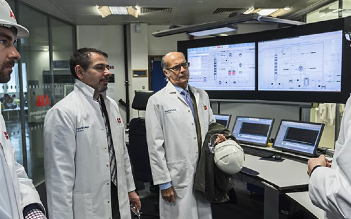 El Brexit y la ciencia se dieron cita en “Embajadores para la ciencia”