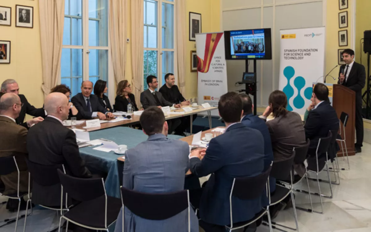 Embajadores para la Ciencia junta a científicos y diplomáticos en Londres