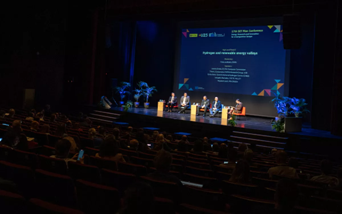 España acoge la conferencia SET Plan sobre investigación e innovación en materia energética para una Europa competitiva 
