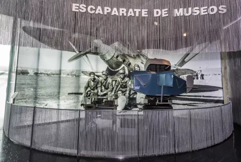 El MUNCYT de A Coruña expone el “Link Trainer”, el primer simulador comercial de vuelo del mundo