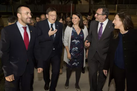 Movilab, el laboratorio científico sobre ruedas, llega a Vila-real