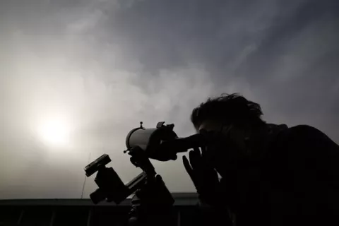 El eclipse solar se pudo observar desde el MUNCYT de Alcobendas