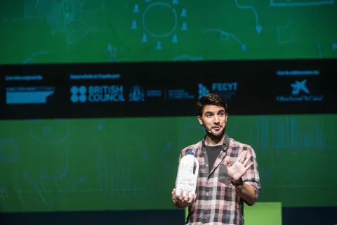 Valencia acoge la segunda semifinal española del concurso de monólogos científicos Famelab 