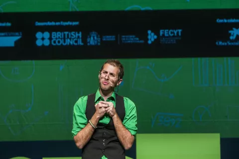 Valencia acoge la segunda semifinal española del concurso de monólogos científicos Famelab 