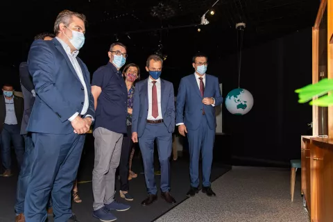 El Ministro de Ciencia e Innovación, Pedro Duque, visita la sede de Alcobendas del MUNCYT