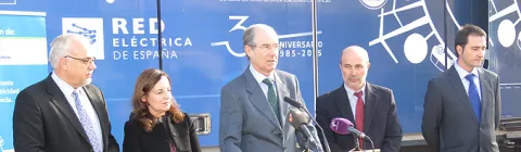 Movilab, el laboratorio científico sobre ruedas, llega a Manzanares