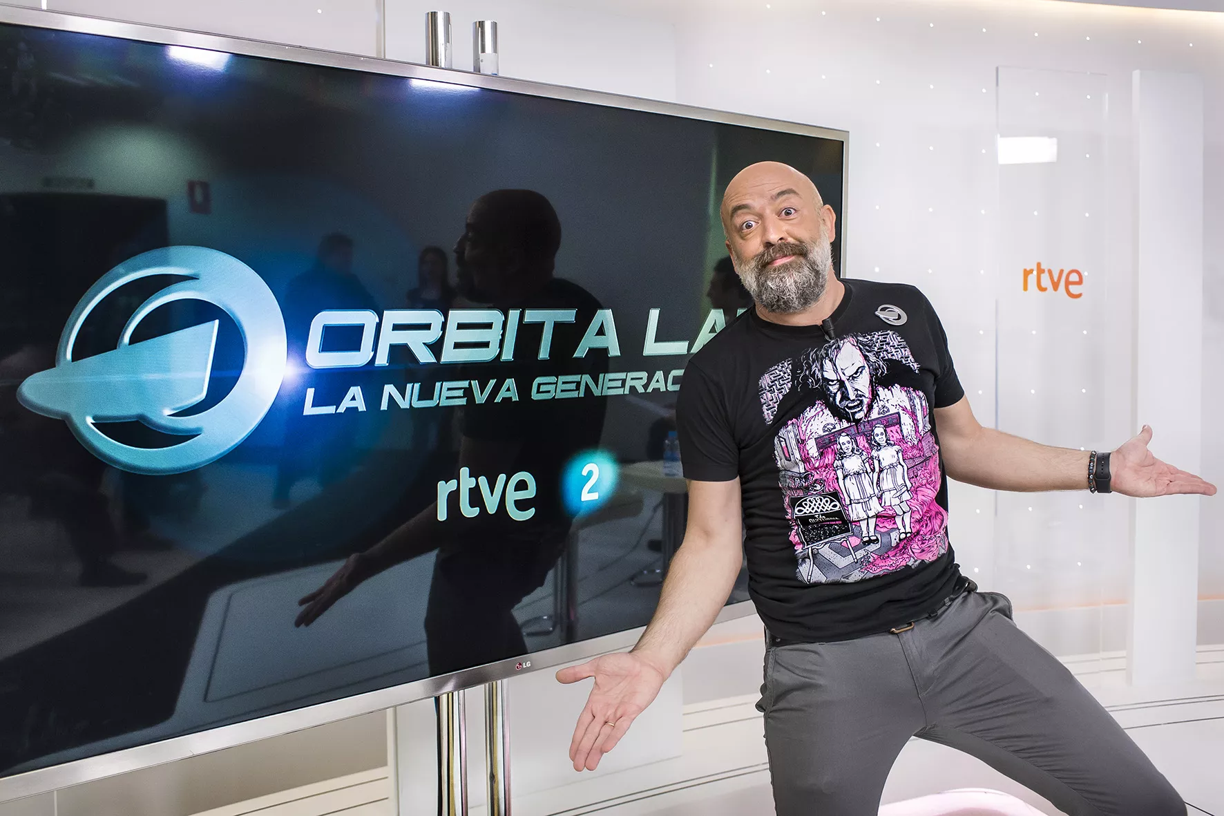 Mónica Naranjo y la Teoría de la Evolución en Órbita Laika: la nueva generación