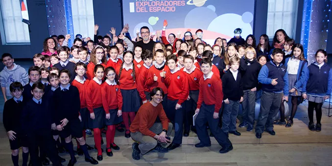 Los ganadores del concurso ‘Exploradores del Espacio’ entrevistan al científico Juan Ángel Vaquerizo