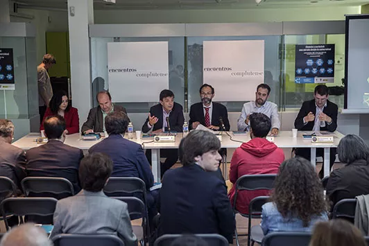 Encuentro: "Ciencia y Sociedad: una mirada desde la Universidad"