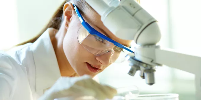 FECYT se une a la conmemoración del Día Internacional de la Mujer y la Niña en la Ciencia