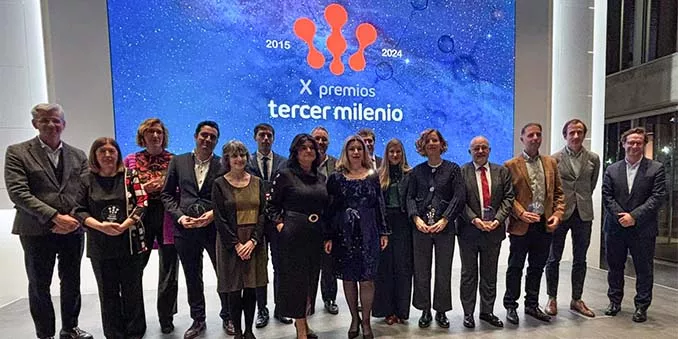 FECYT recibe el Premio Especial Tercer Milenio en reconocimiento a su labor como puente entre ciencia y sociedad