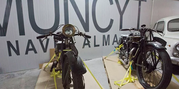 El MUNCYT realiza visitas extraordinarias a sus almacenes para dar a conocer su colección de patrimonio cultural científico y tecnológico